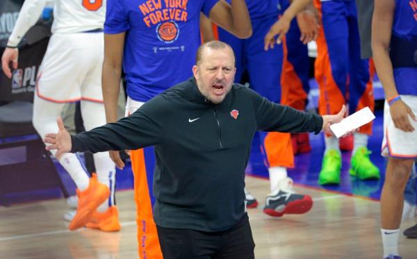 New York Knicks head coach Tom Thibodeau reacts to a call during the third quarter.
